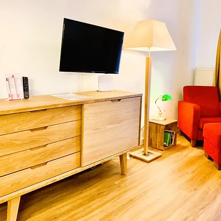 Inselkoje - Gemuetliche Und Familienfreundliche 2 Zimmer Wohnung Mit Parkplatz